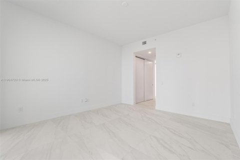 Copropriété à vendre à Sunny Isles Beach, Floride: 3 chambres, 182.46 m2 № 1955950 - photo 12