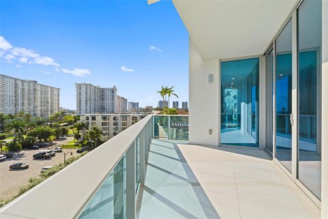 Copropriété à vendre à Sunny Isles Beach, Floride: 3 chambres, 182.46 m2 № 1955950 - photo 17