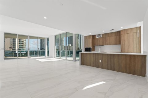 Copropriété à vendre à Sunny Isles Beach, Floride: 3 chambres, 182.46 m2 № 1955950 - photo 23
