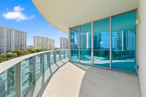 Copropriété à vendre à Sunny Isles Beach, Floride: 3 chambres, 182.46 m2 № 1955950 - photo 21
