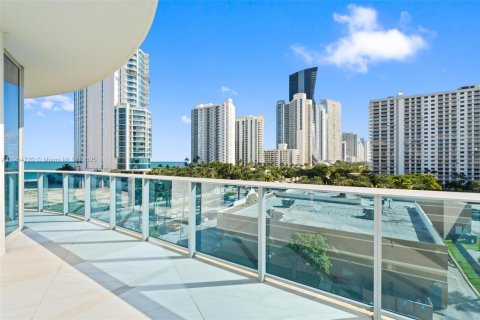 Copropriété à vendre à Sunny Isles Beach, Floride: 3 chambres, 182.46 m2 № 1955950 - photo 18