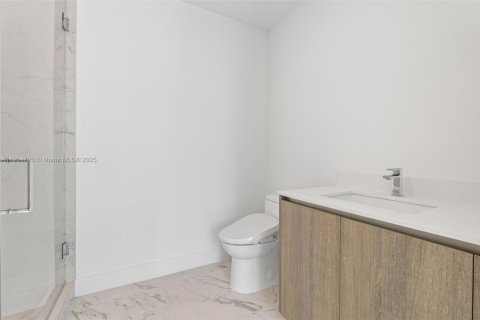 Copropriété à vendre à Sunny Isles Beach, Floride: 3 chambres, 182.46 m2 № 1955950 - photo 30