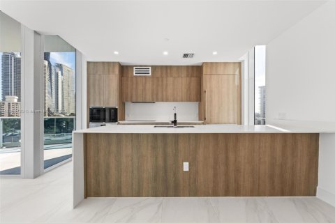 Copropriété à vendre à Sunny Isles Beach, Floride: 3 chambres, 182.46 m2 № 1955950 - photo 24