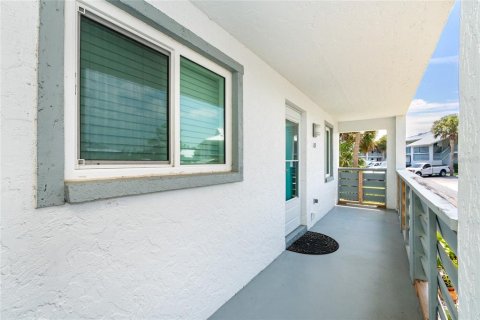 Купить кондоминиум в Энглвуд, Флорида 8 комнат, 101.45м2, № 1832645 - фото 3