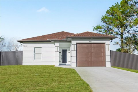 Casa en venta en Lehigh Acres, Florida, 3 dormitorios, 130.99 m2 № 1983127 - foto 1