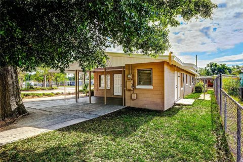 Casa en alquiler en Winter Haven, Florida, 4 dormitorios, 157.1 m2 № 1908473 - foto 2