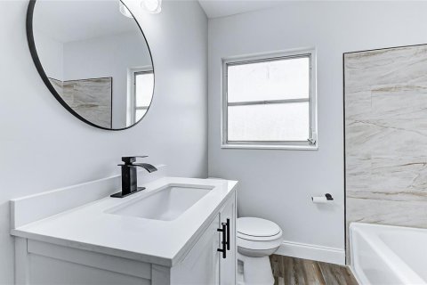 Casa en alquiler en Winter Haven, Florida, 4 dormitorios, 157.1 m2 № 1908473 - foto 17