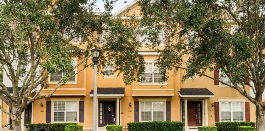 Touwnhouse à Casselberry, Floride 4 chambres, 205.31 m2 № 1902137