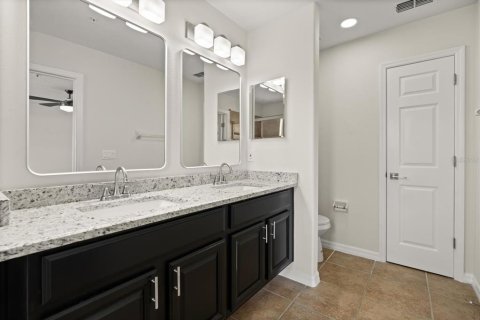 Touwnhouse à vendre à Casselberry, Floride: 4 chambres, 205.31 m2 № 1902137 - photo 23