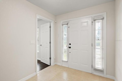 Touwnhouse à vendre à Casselberry, Floride: 4 chambres, 205.31 m2 № 1902137 - photo 4