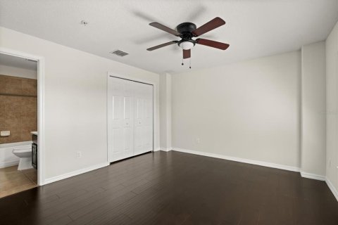 Touwnhouse à vendre à Casselberry, Floride: 4 chambres, 205.31 m2 № 1902137 - photo 5