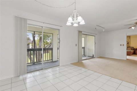 Copropriété à vendre à Winter Springs, Floride: 3 chambres, 132.39 m2 № 1571645 - photo 12