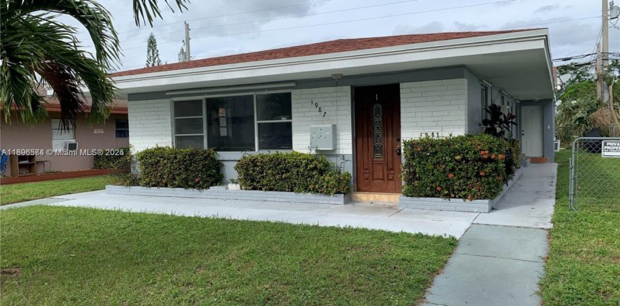 Apartamento en North Miami Beach, Florida 3 dormitorios, 177.81 m2 № 1948176