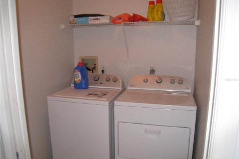 Condo in Punta Gorda, Florida, 2 bedrooms  № 2349289 - photo 14