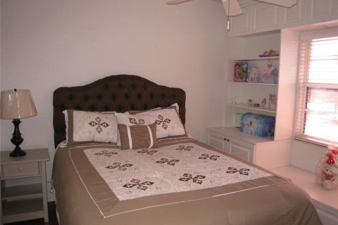 Condo in Punta Gorda, Florida, 2 bedrooms  № 2349289 - photo 7