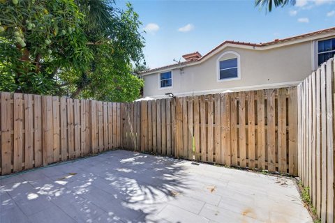 Touwnhouse à vendre à West Palm Beach, Floride: 3 chambres, 128.48 m2 № 2149171 - photo 25