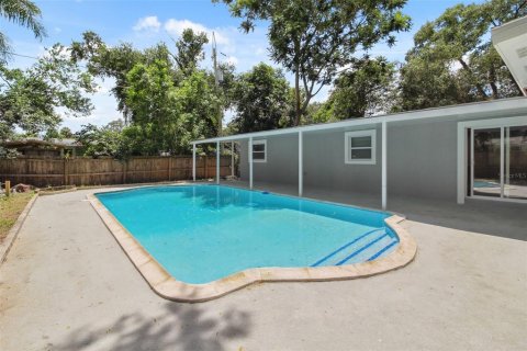 Casa en alquiler en Orlando, Florida, 5 dormitorios, 195.09 m2 № 1901638 - foto 26
