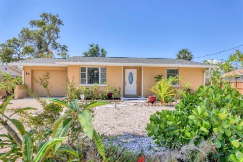 Commercial property in Englewood, Florida 4 bedrooms, 167.97 sq.m. № 2096610 - photo 2