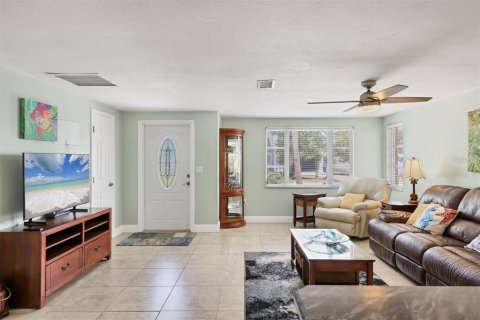 Commercial property in Englewood, Florida 4 bedrooms, 167.97 sq.m. № 2096610 - photo 6