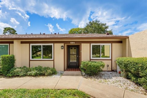 Condo in Port Richey, Florida, 2 bedrooms  № 2379001