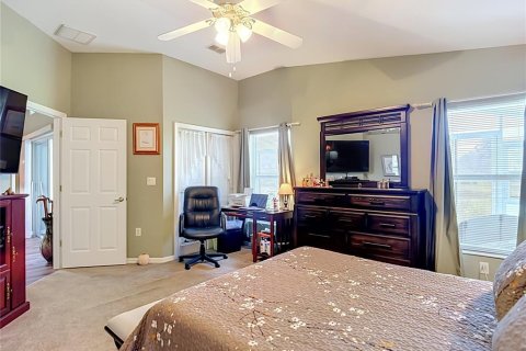 House in Hudson, Florida 2 bedrooms, 151.99 sq.m. № 2396508 - photo 19