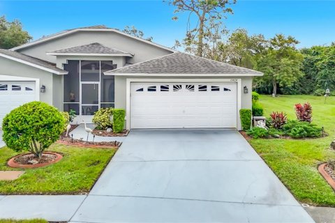 House in Hudson, Florida 2 bedrooms, 151.99 sq.m. № 2396508