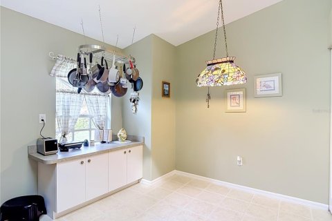 House in Hudson, Florida 2 bedrooms, 151.99 sq.m. № 2396508 - photo 7