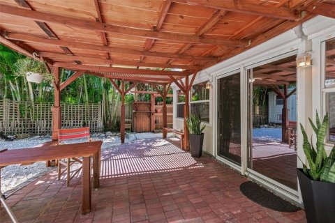 Villa ou maison à vendre à Punta Gorda, Floride: 2 chambres, 112.6 m2 № 2352318 - photo 23