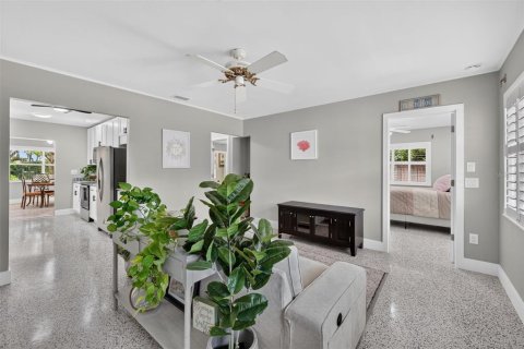 Villa ou maison à vendre à Punta Gorda, Floride: 2 chambres, 112.6 m2 № 2352318 - photo 13