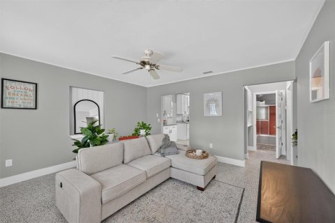 Villa ou maison à vendre à Punta Gorda, Floride: 2 chambres, 112.6 m2 № 2352318 - photo 14