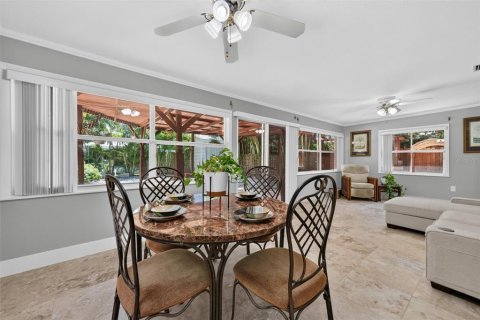Villa ou maison à vendre à Punta Gorda, Floride: 2 chambres, 112.6 m2 № 2352318 - photo 10