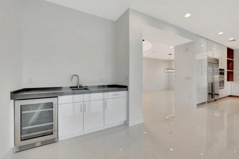 Купить виллу или дом в Бока-Ратон, Флорида 5 комнат, 451.69м2, № 2428482 - фото 26