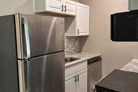 Apartamento en alquiler en Ocala, Florida, 1 dormitorio, 55 m2 № 1894645 - foto 3