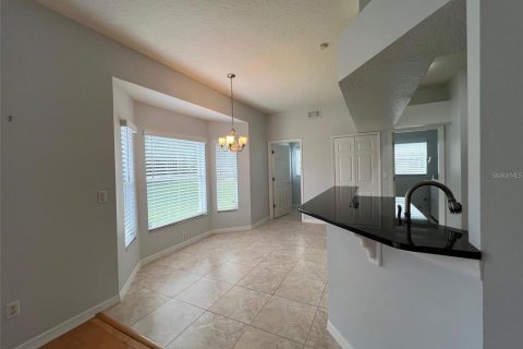 Villa ou maison à louer à Orlando, Floride: 3 chambres, 239.69 m2 № 2354390 - photo 11
