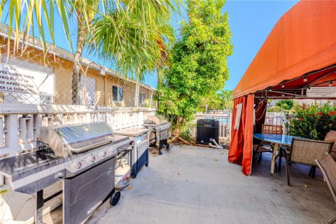 Copropriété à vendre à Pompano Beach, Floride: 2 chambres, 87.33 m2 № 1988044 - photo 15