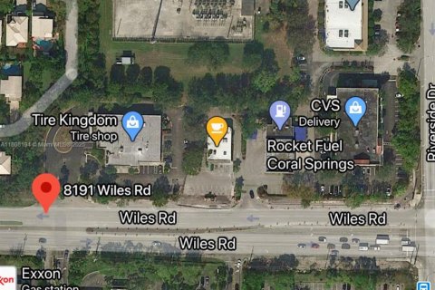 Commercial property in Coral Springs, Florida № 1752884 - photo 1