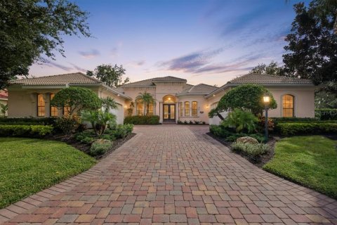 Villa ou maison à Lakewood Ranch, Floride 4 chambres, 359.62 m2 № 2437277