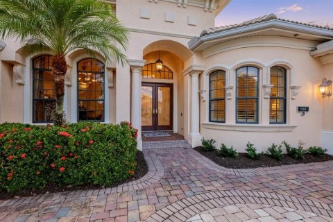 Villa ou maison à vendre à Lakewood Ranch, Floride: 4 chambres, 359.62 m2 № 2437277 - photo 3