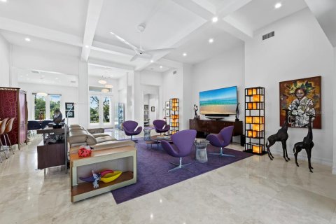 House in Sarasota, Florida 4 bedrooms, 278.43 sq.m. № 1526592 - photo 7