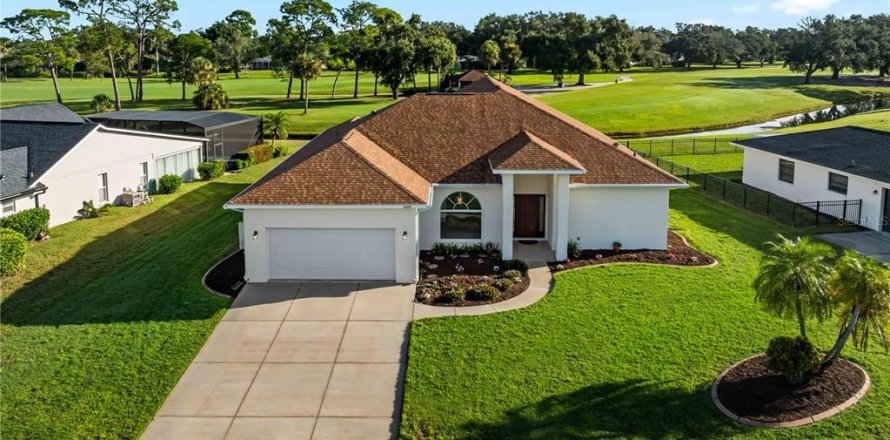 Villa ou maison à Sarasota, Floride 3 chambres, 263.01 m2 № 2398744