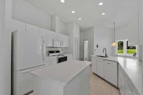 Villa ou maison à vendre à Sarasota, Floride: 3 chambres, 263.01 m2 № 2398744 - photo 20