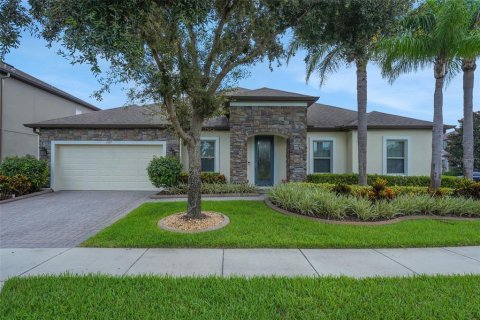 House in Sanford, Florida 4 bedrooms, 302.95 sq.m. № 1904359 - photo 2