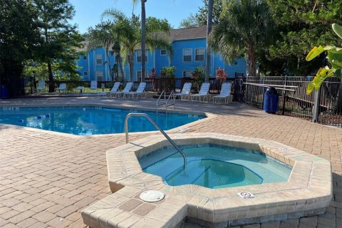 Condo in Kissimmee, Florida, 3 bedrooms  № 2210903 - photo 19