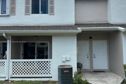 Condo in Hialeah, Florida, 1 bedroom  № 1966560 - photo 2
