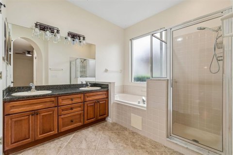 Villa ou maison à vendre à Valrico, Floride: 4 chambres, 179.86 m2 № 2275643 - photo 27
