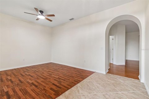 Villa ou maison à vendre à Valrico, Floride: 4 chambres, 179.86 m2 № 2275643 - photo 7