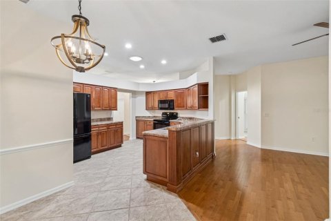 Villa ou maison à vendre à Valrico, Floride: 4 chambres, 179.86 m2 № 2275643 - photo 15