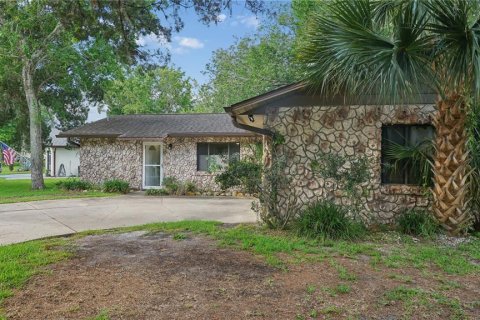 House in South Daytona, Florida 2 bedrooms, 111.48 sq.m. № 2227786 - photo 3