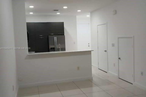 Touwnhouse à louer à Lauderhill, Floride: 2 chambres, 104.05 m2 № 1998312 - photo 8