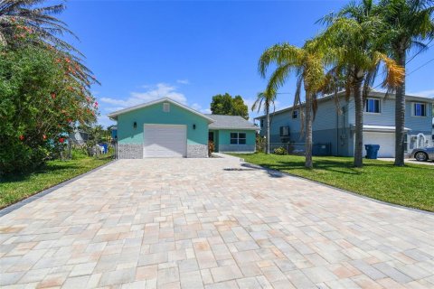 Villa ou maison à vendre à Hernando Beach, Floride: 3 chambres, 146.6 m2 № 1750019 - photo 6
